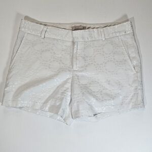 Banana Republic Shorts Womens 10 White Textured Geometric Design Summer‎ Bottoms